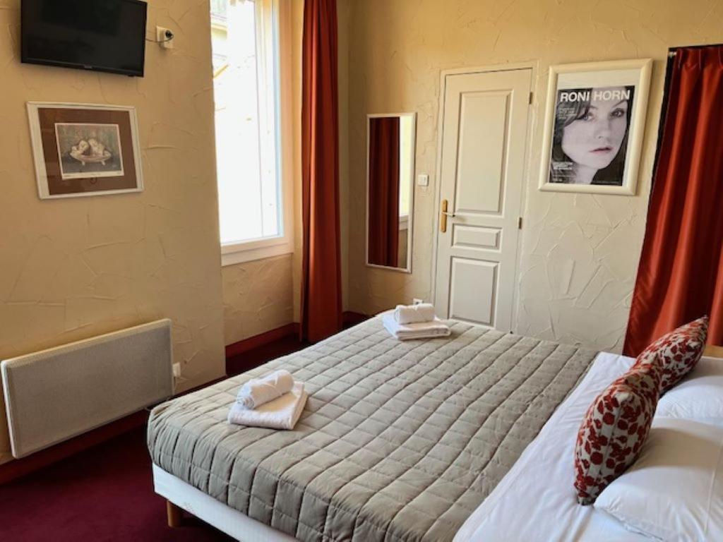 Hotel Le Colbert Авиньон Екстериор снимка