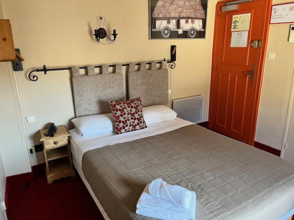 Hotel Le Colbert Авиньон Екстериор снимка